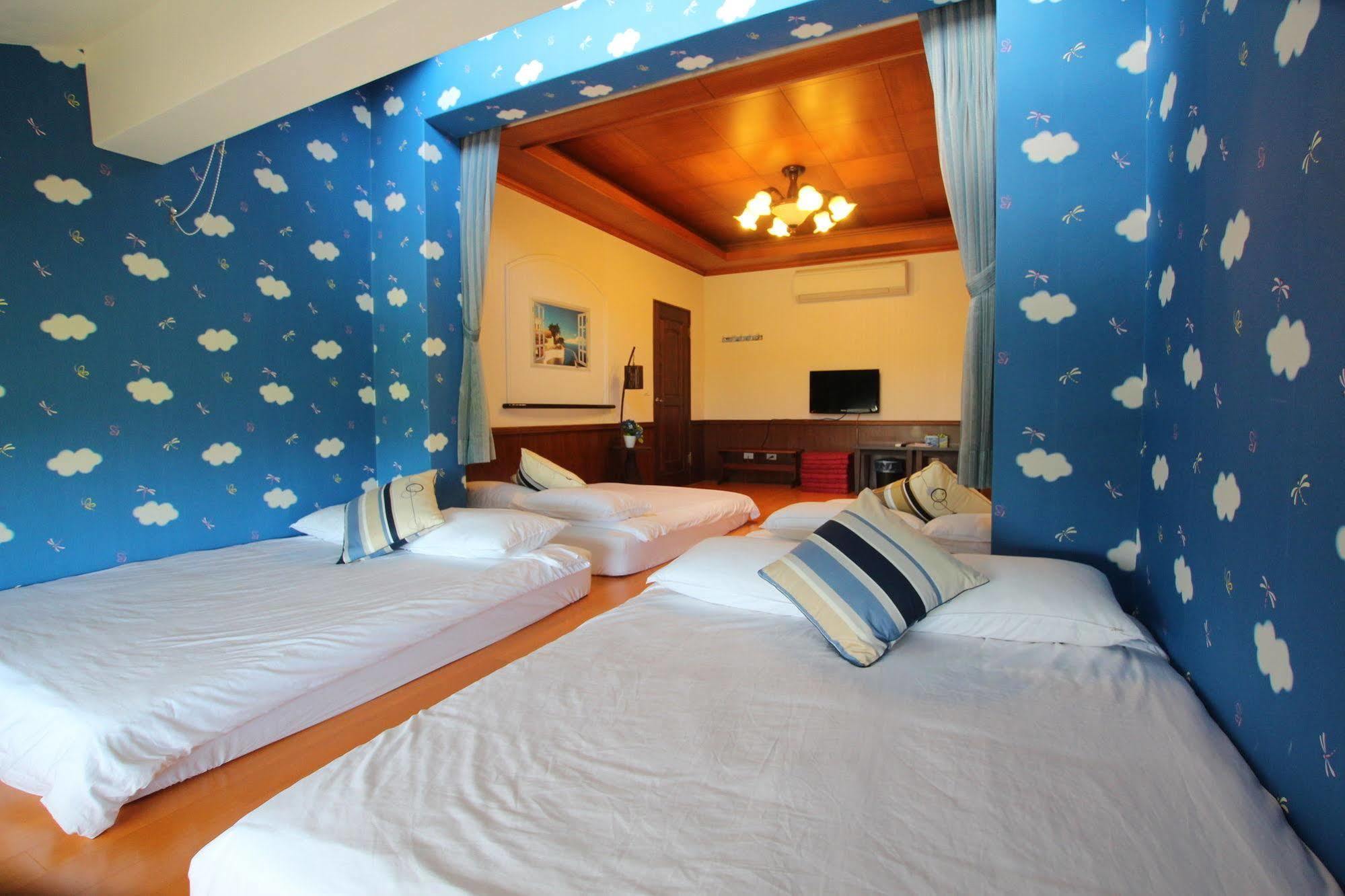 Yilan Pine Villa Homestay Luodong Exteriör bild