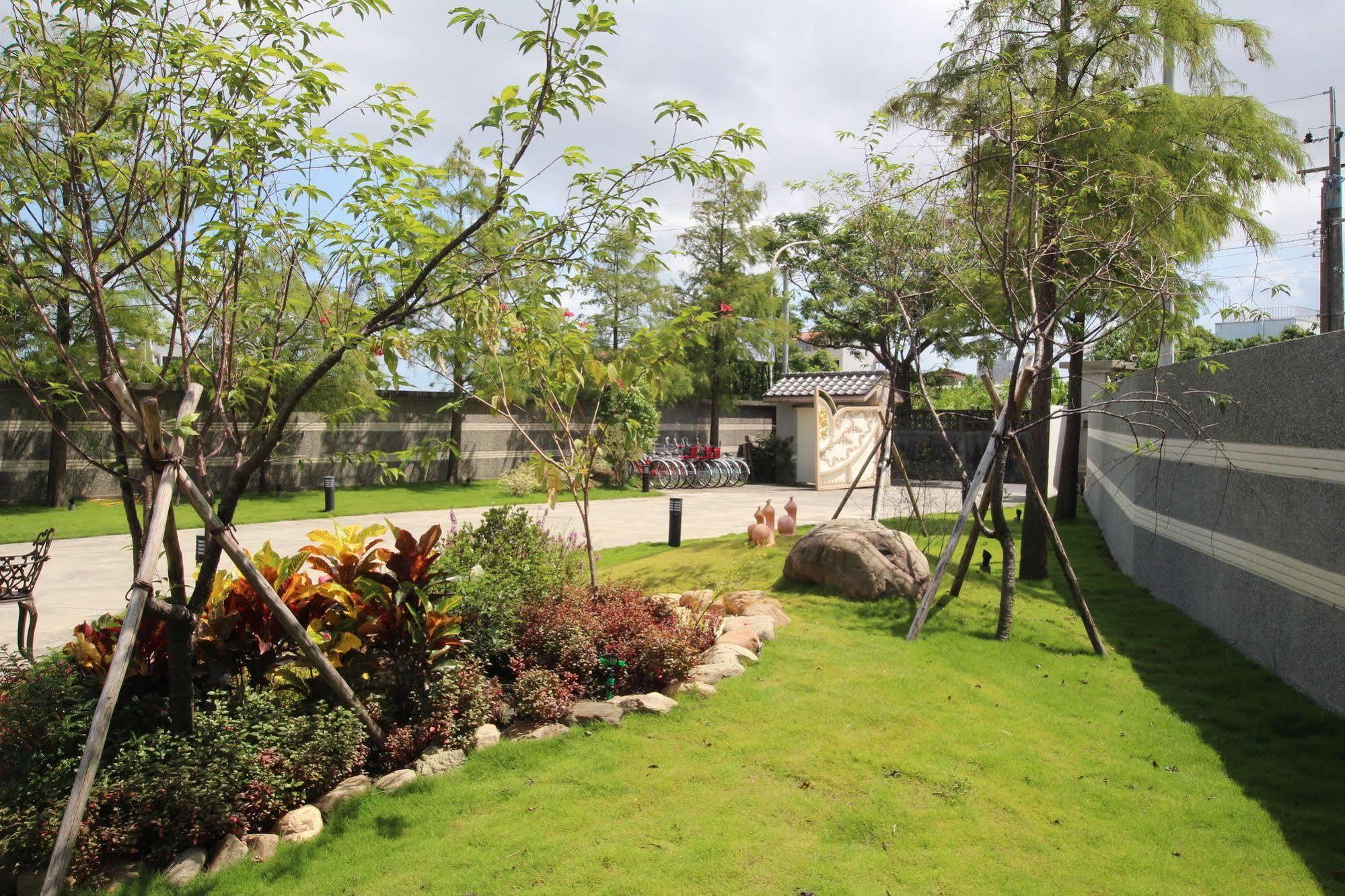 Yilan Pine Villa Homestay Luodong Exteriör bild