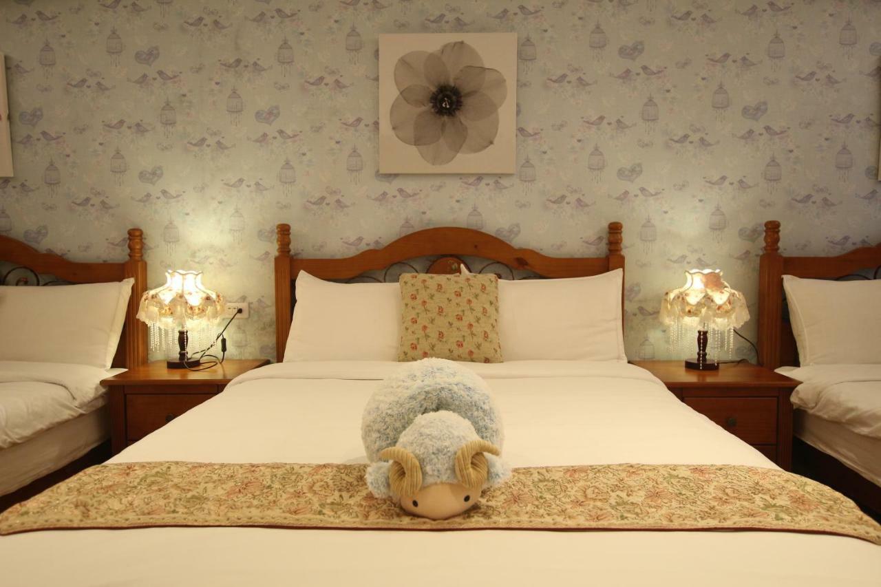 Yilan Pine Villa Homestay Luodong Exteriör bild