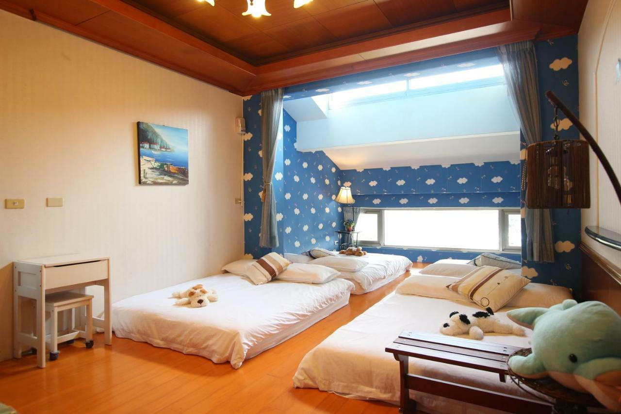 Yilan Pine Villa Homestay Luodong Exteriör bild