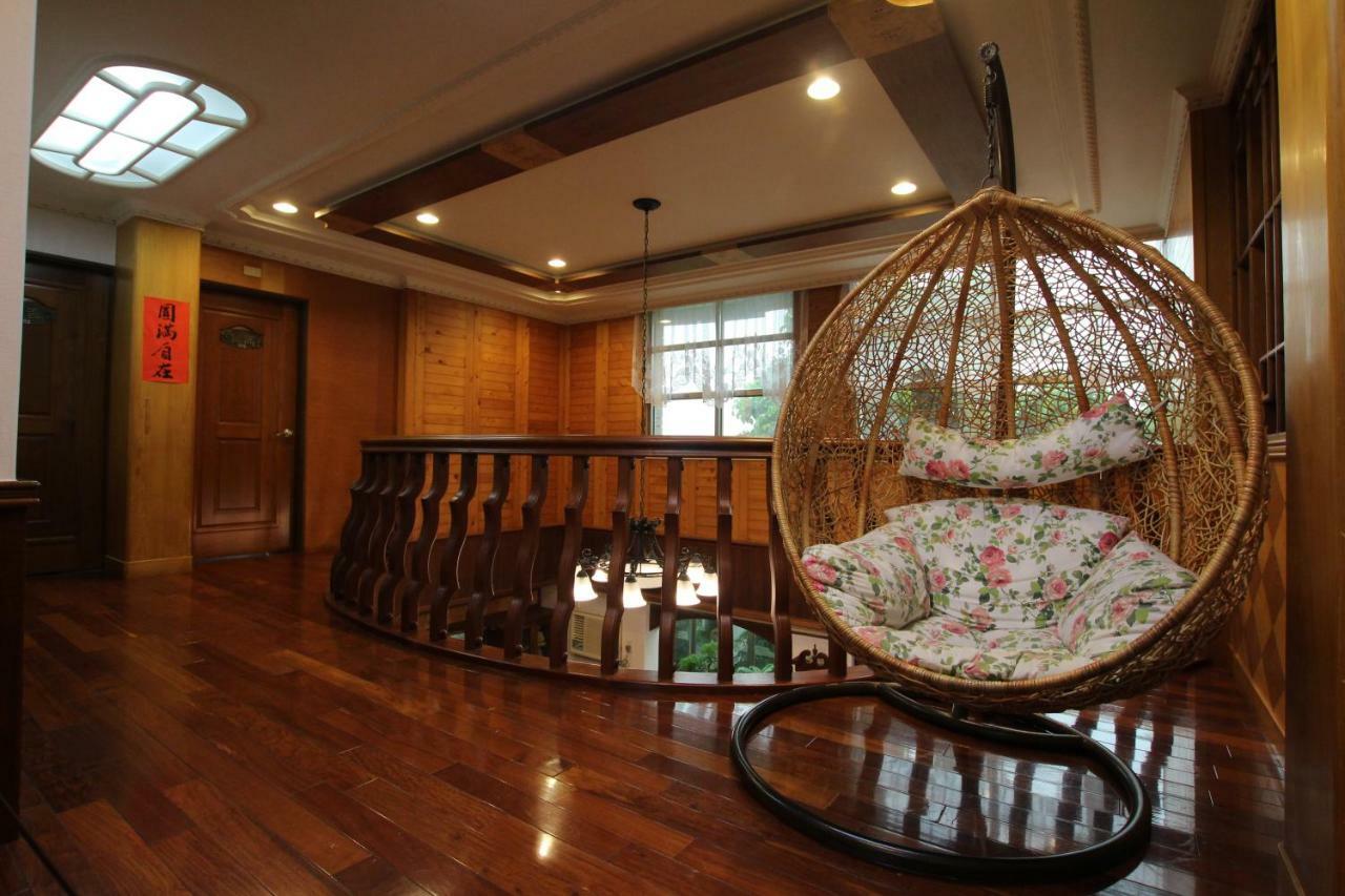 Yilan Pine Villa Homestay Luodong Exteriör bild
