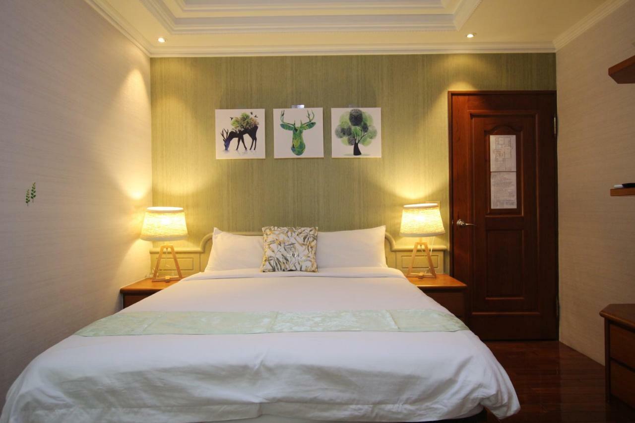 Yilan Pine Villa Homestay Luodong Exteriör bild