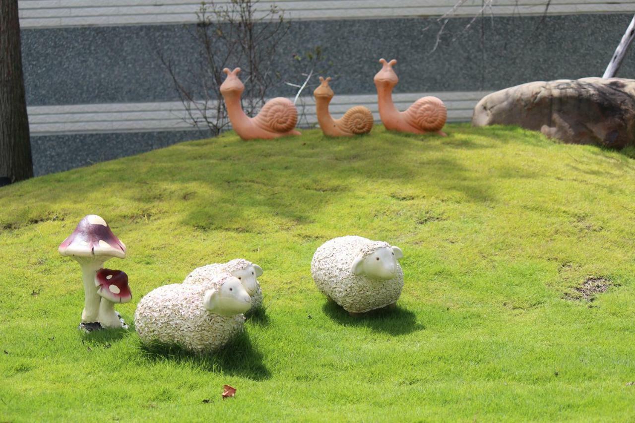 Yilan Pine Villa Homestay Luodong Exteriör bild