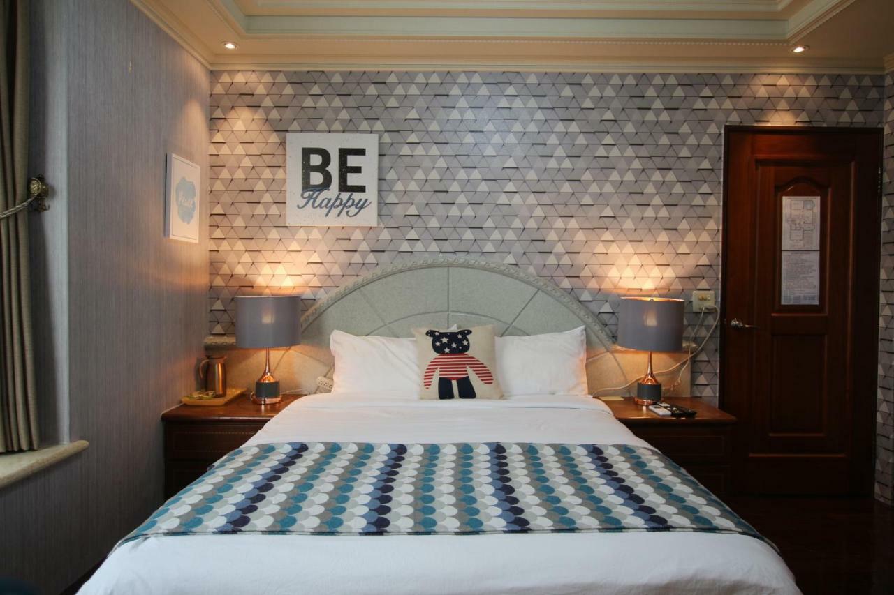 Yilan Pine Villa Homestay Luodong Exteriör bild